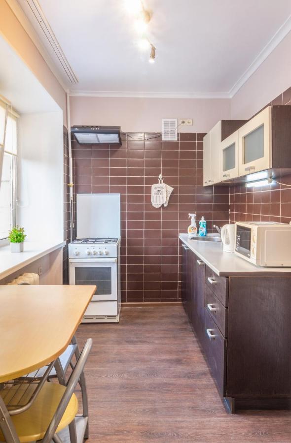 Бульвар Леси Украинки 10 Kiew Exterior foto